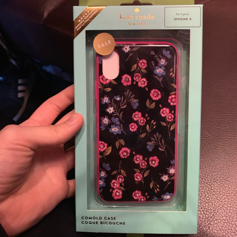 NWT • kate spade ♠️ jeweled meadow case